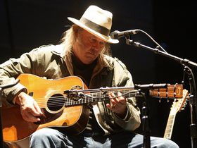 Cheap Neil Young Tickets